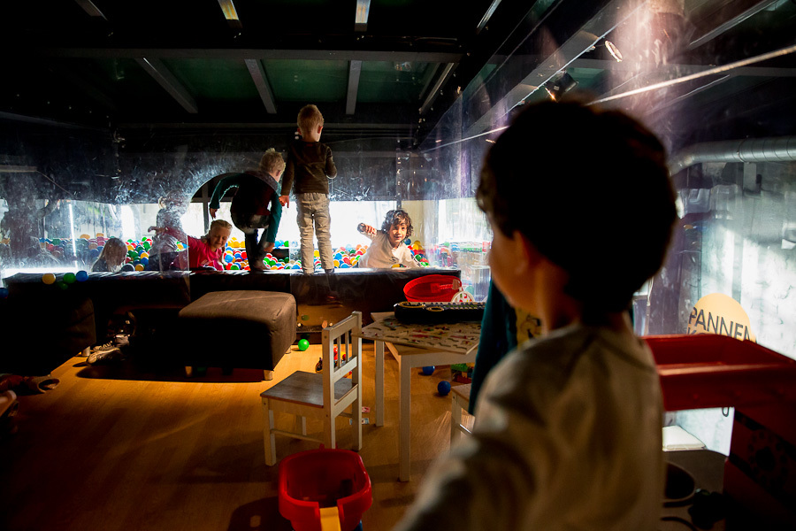 Feestje Mads - Marieke Zwartscholten fotografie  - 047